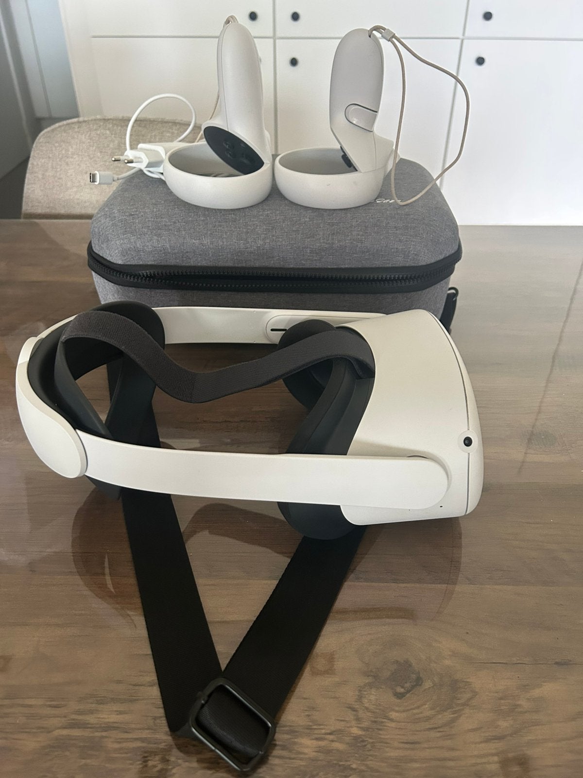 Oculus Quest 2, Games en Spelcomputers, Virtual Reality, Ophalen, Zo goed als nieuw