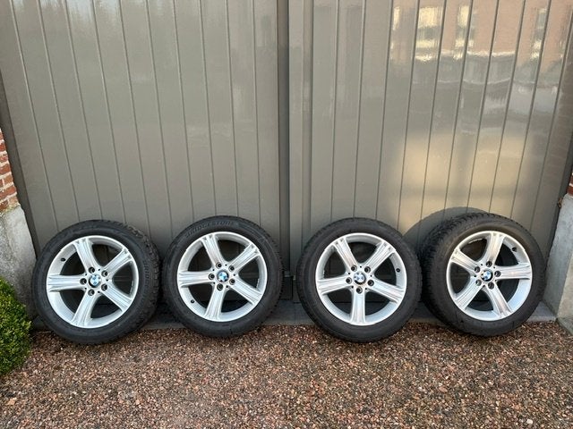 originele Bmw 393 style velgen met winterbanden, Autos : Pièces & Accessoires, Pneus et Jantes, Pneus hiver, Véhicule de tourisme