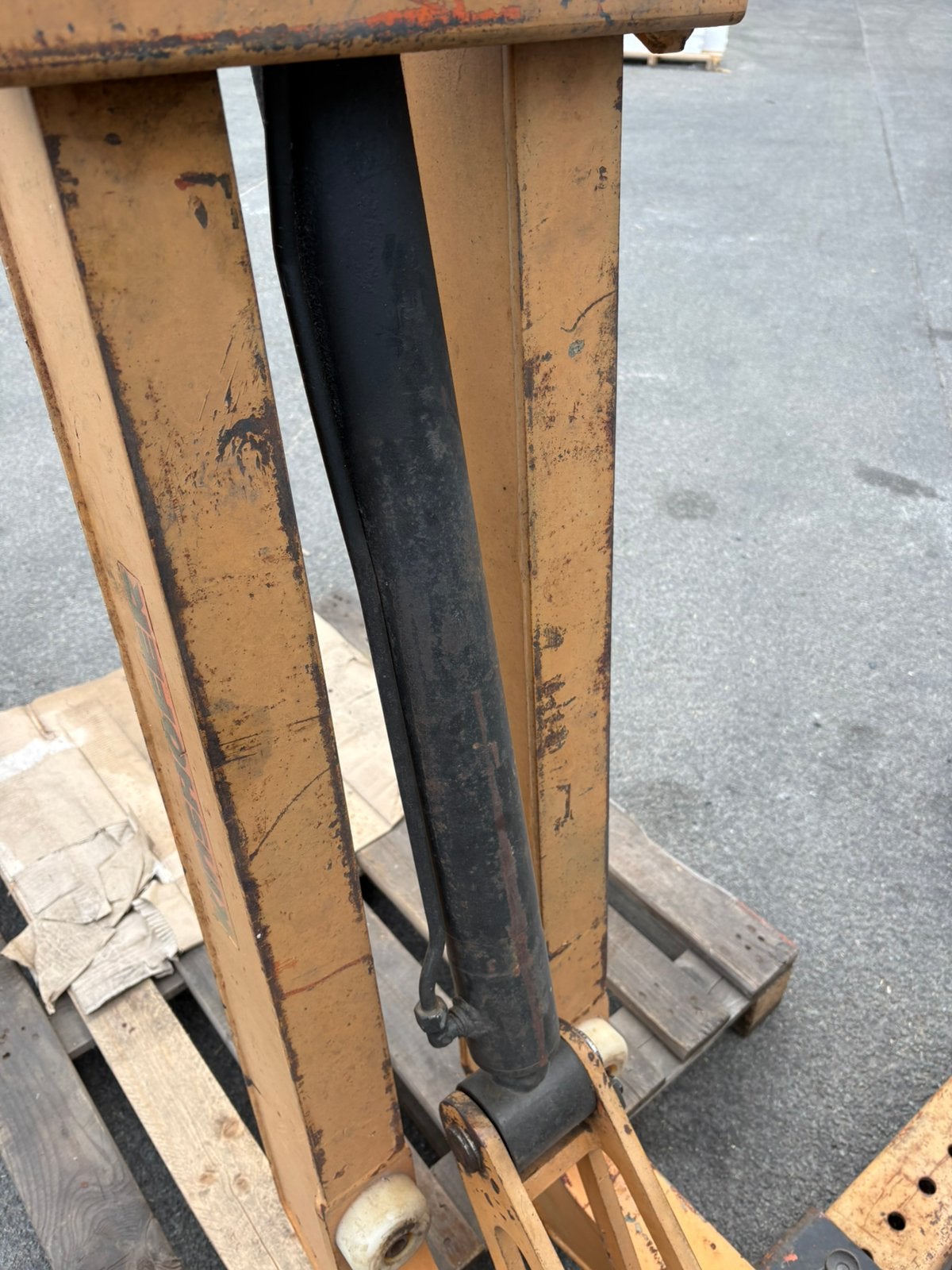 Leve palette hydraulique, Ophalen, Gebruikt