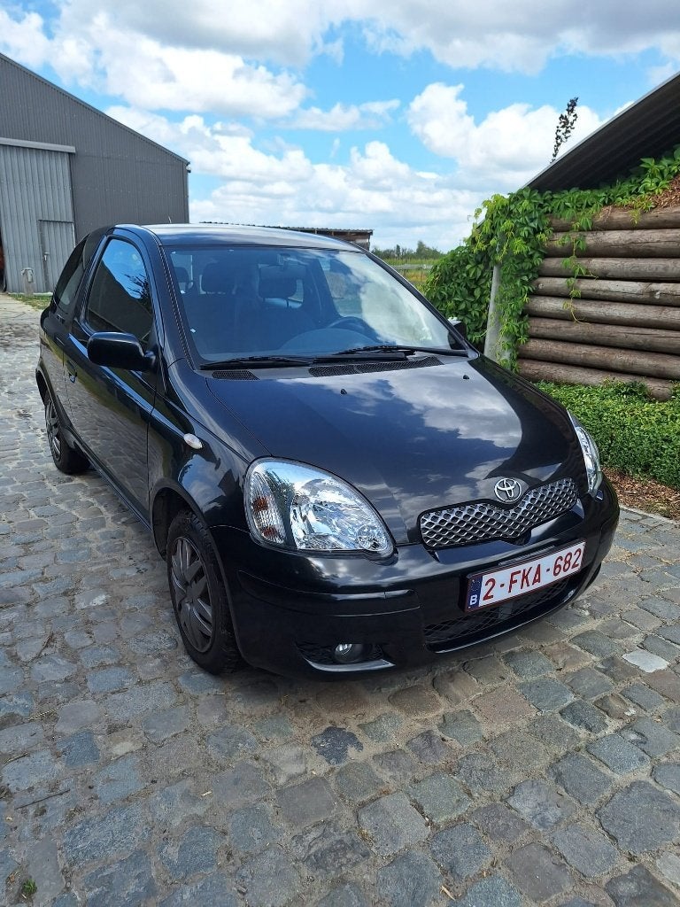 Toyota yaris, Autos, Achat, 998 cm³, Entreprise, Boîte manuelle