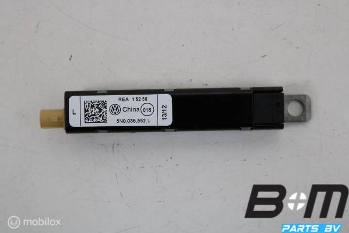 Antenneversterker VW Tiguan 5N 5N0035552L, Auto diversen, Autoradio's, Gebruikt