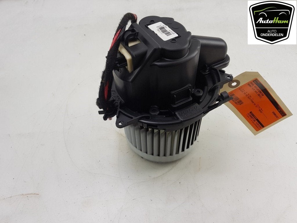 VENTILATEUR RADIATEUR MOTEUR Renault Clio IV (5R), Utilisé, Renault