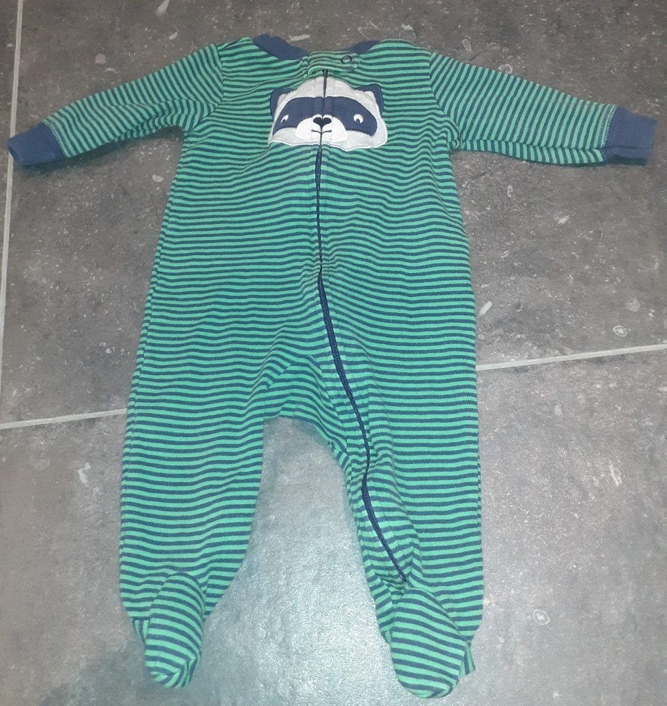 Baby pyjama wasbeer Carter's 6M, Enfants & Bébés, Enlèvement ou Envoi, Comme neuf, Garçon ou Fille, Vêtements de nuit ou Sous-vêtements