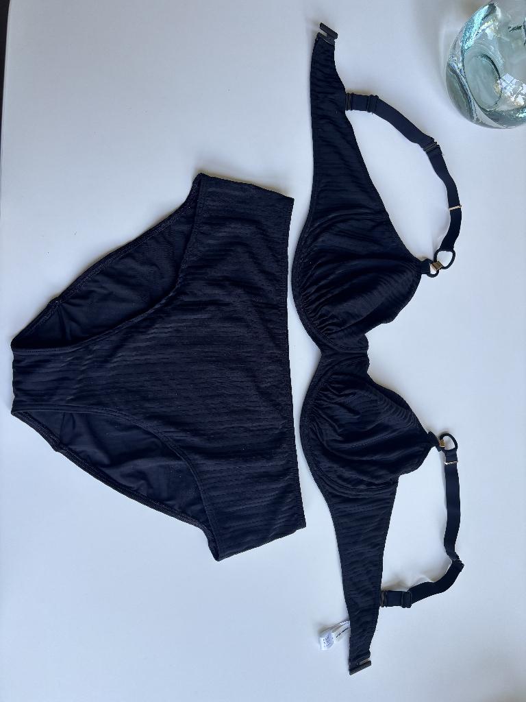 Bikini Primadonna, Ophalen, Zwart, Zo goed als nieuw, Bikini