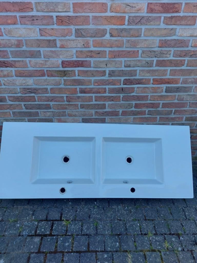 Lavabo à donner, Enlèvement, Utilisé