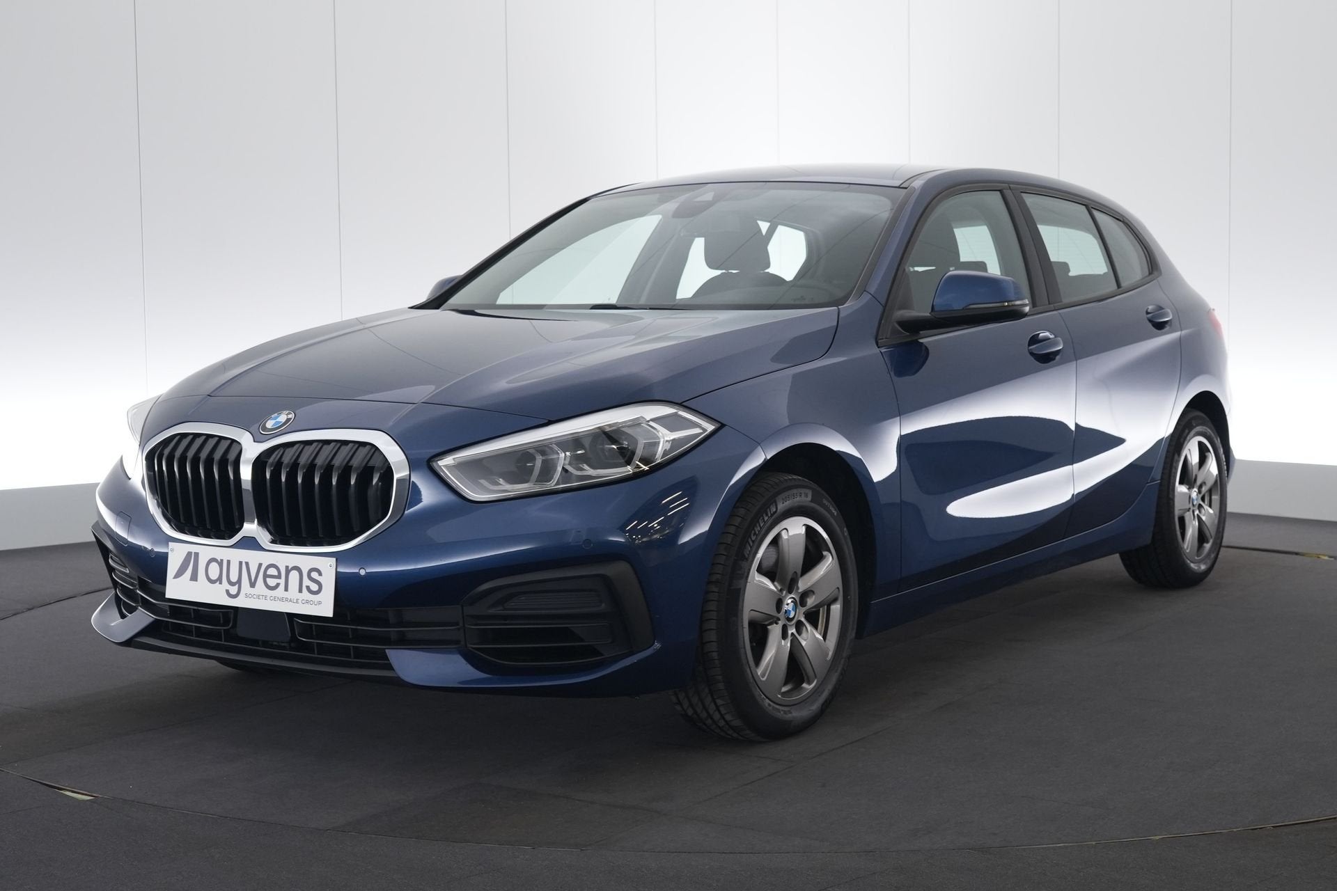 (2BUV396) BMW 1 SERIES HATCH, Auto's, Voorwielaandrijving, Gebruikt, Euro 6, Blauw
