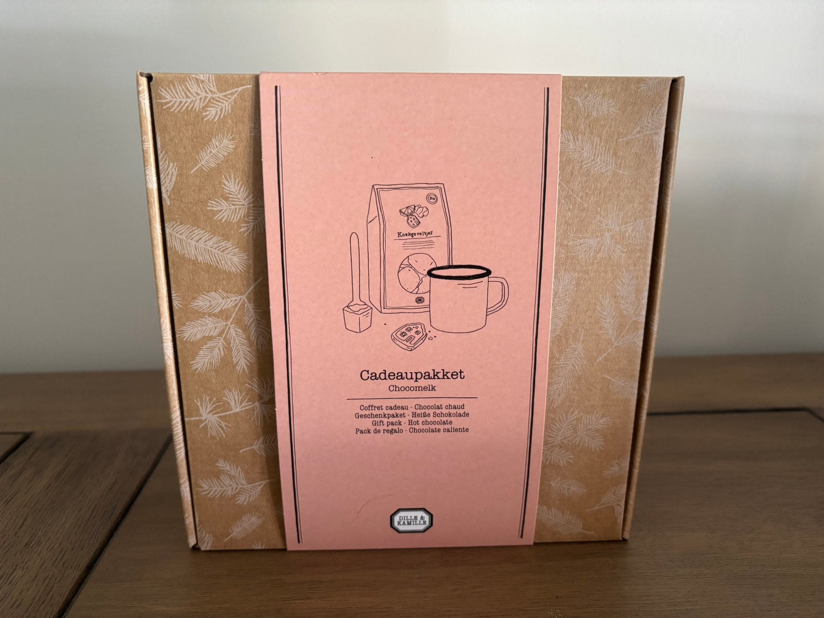 Cadeaupakket chocomelk - Dille & Kamille, Ophalen of Verzenden, Zo goed als nieuw