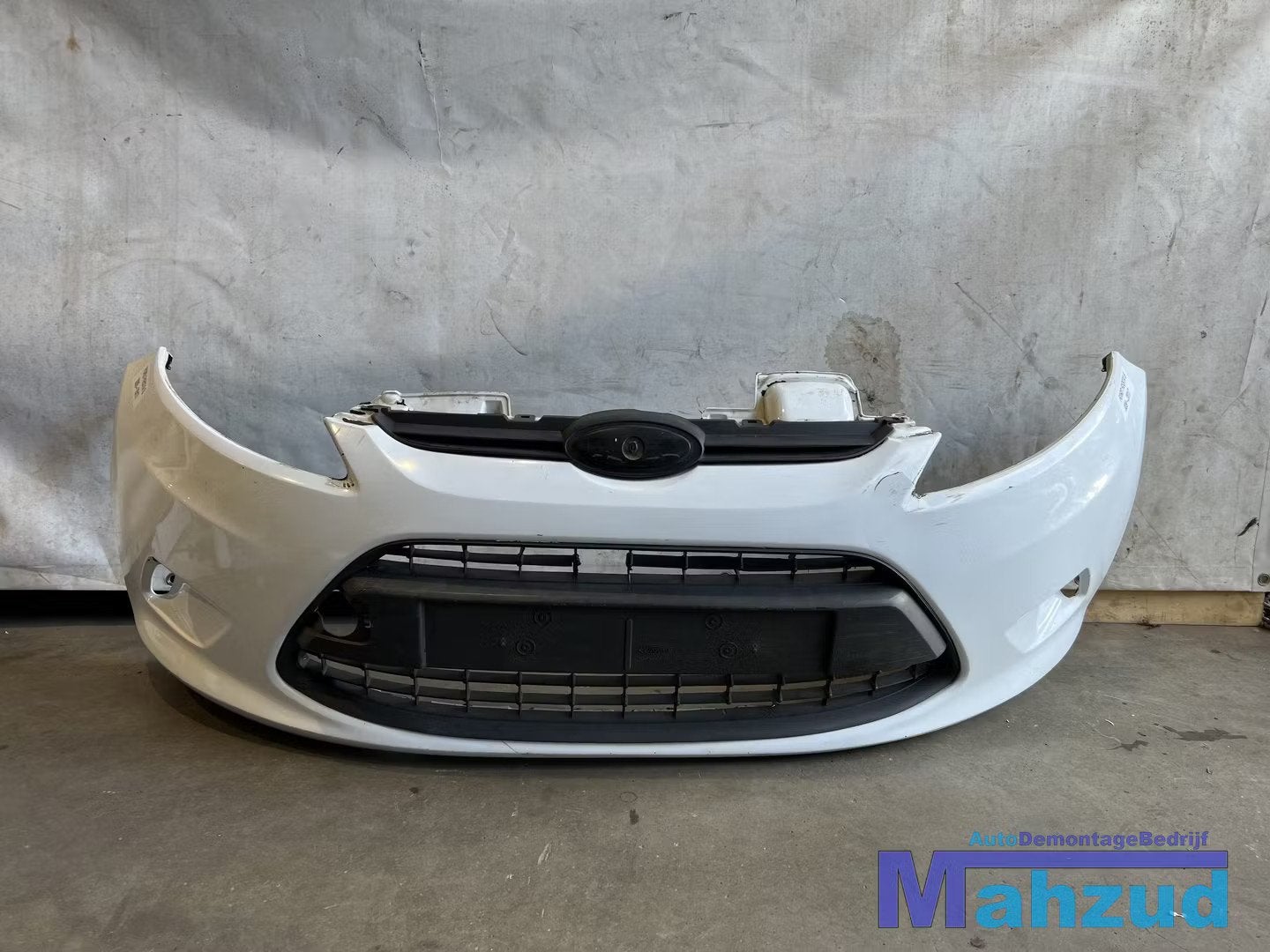 FORD FIESTA 6 WIT voorbumper 2008-2017, Gebruikt, Voor, Info@ford.com, Ford