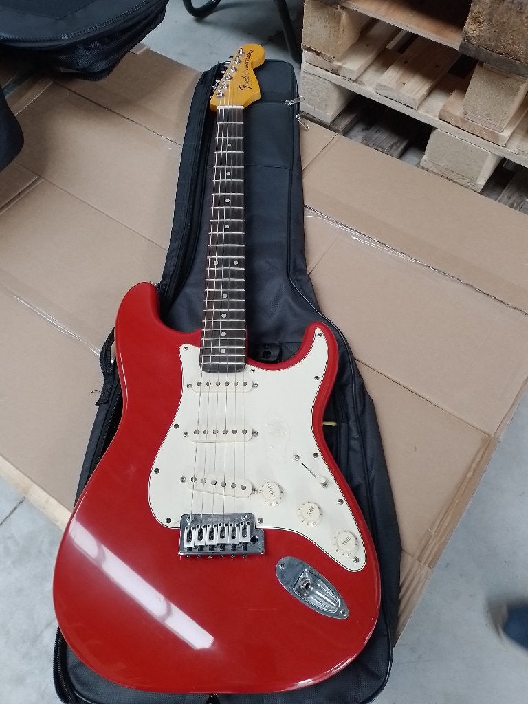 Fender Stratocaster, Muziek en Instrumenten, Ophalen of Verzenden, Zo goed als nieuw, Solid body, Fender