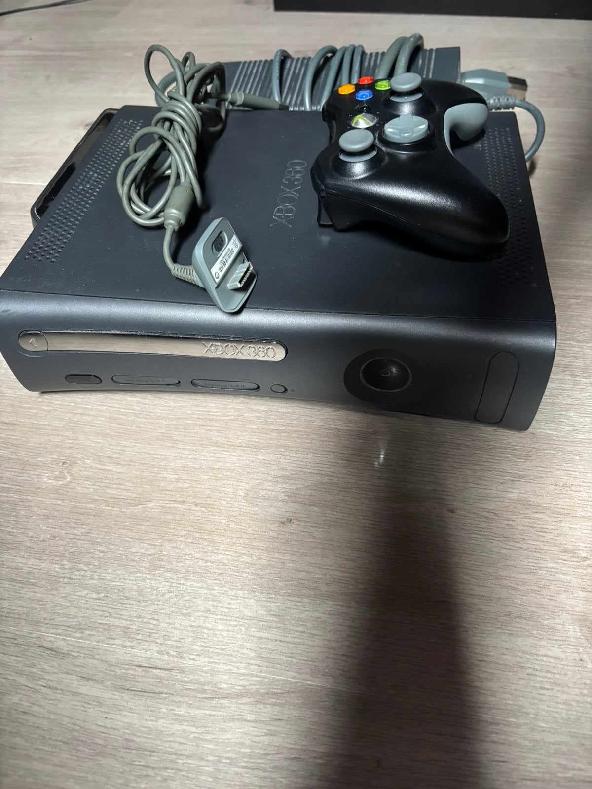Xbox 360 Elite 120GB, Ophalen of Verzenden, Zo goed als nieuw, Met 1 controller