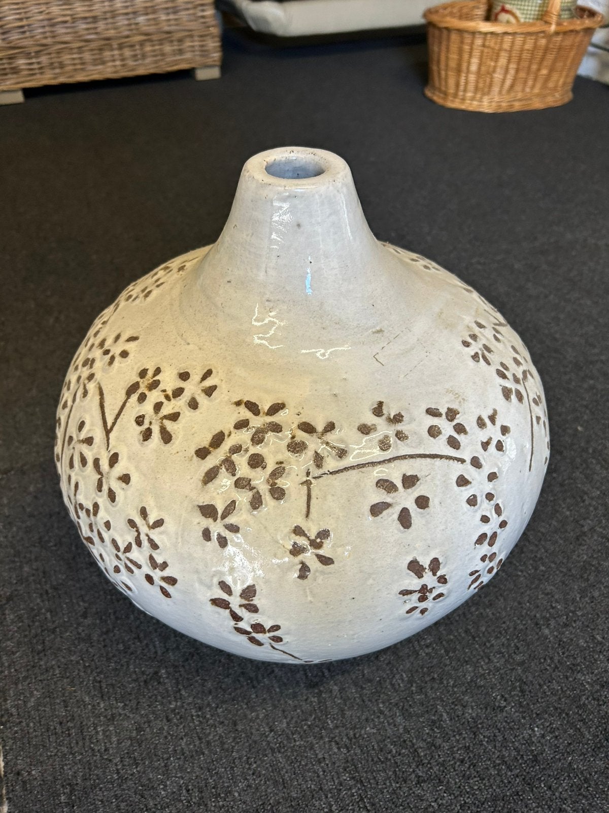 Grand vase en céramique., Enlèvement