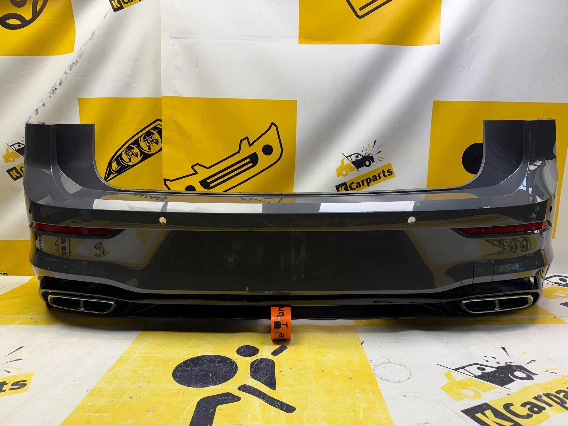 VW Golf 8 VIII R-LINE Achterbumper Style 4pdc 5H6807421D, Gebruikt, Volkswagen, Volkswagen AG, Vw@volkswagen.de