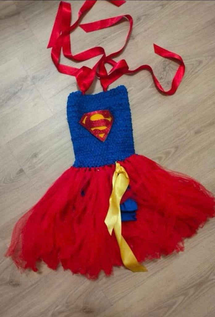 Supergirl outfit, Ophalen, Zo goed als nieuw, 146 t/m 152, Meisje