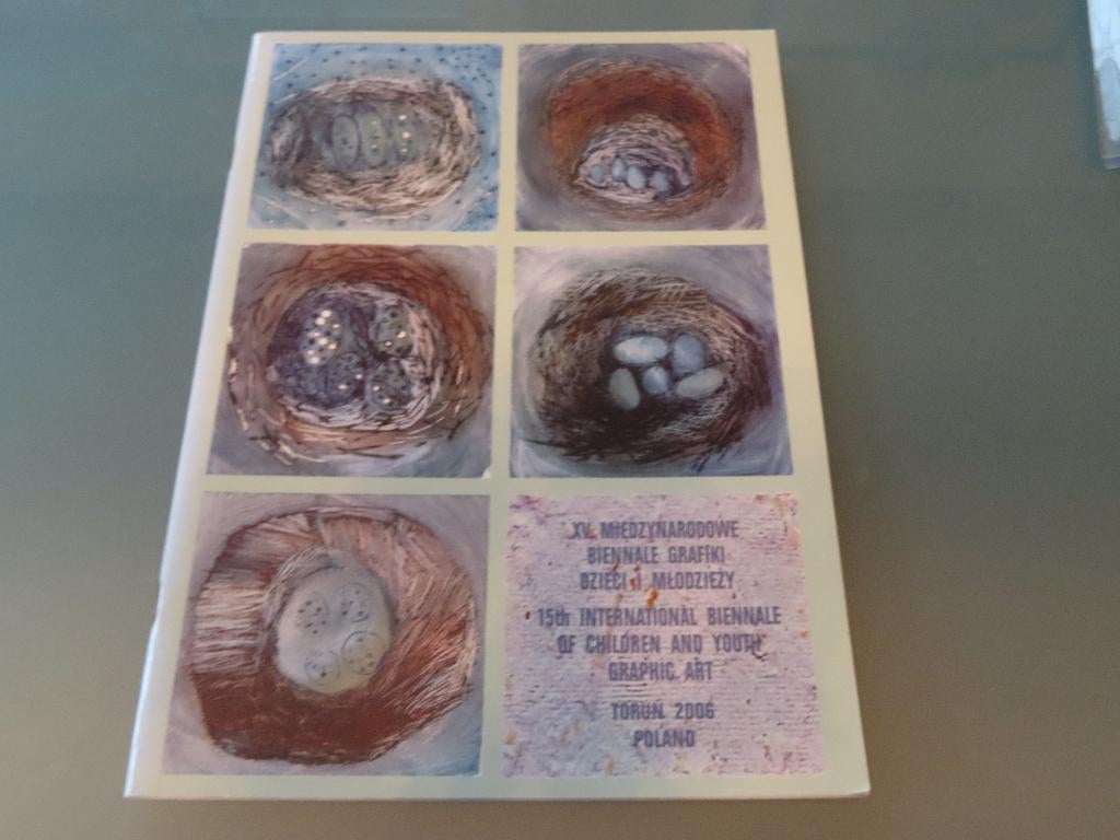 15th international biennale of children and youth graphic ar, Boeken, Zo goed als nieuw, Schilder- en Tekenkunst, Children’s creative art centre and gallery Torun