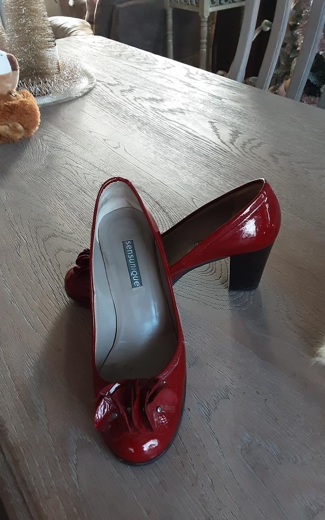 Damesschoenen, Enlèvement