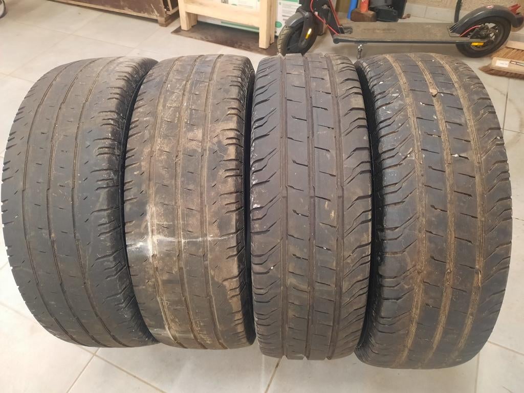 4 pneus 205 65 R16, Enlèvement, Pneu(s)