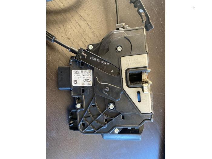 Serrure portière mécanique 4portes avant gauche d'un Ford, -, 3 mois de garantie, -, -
