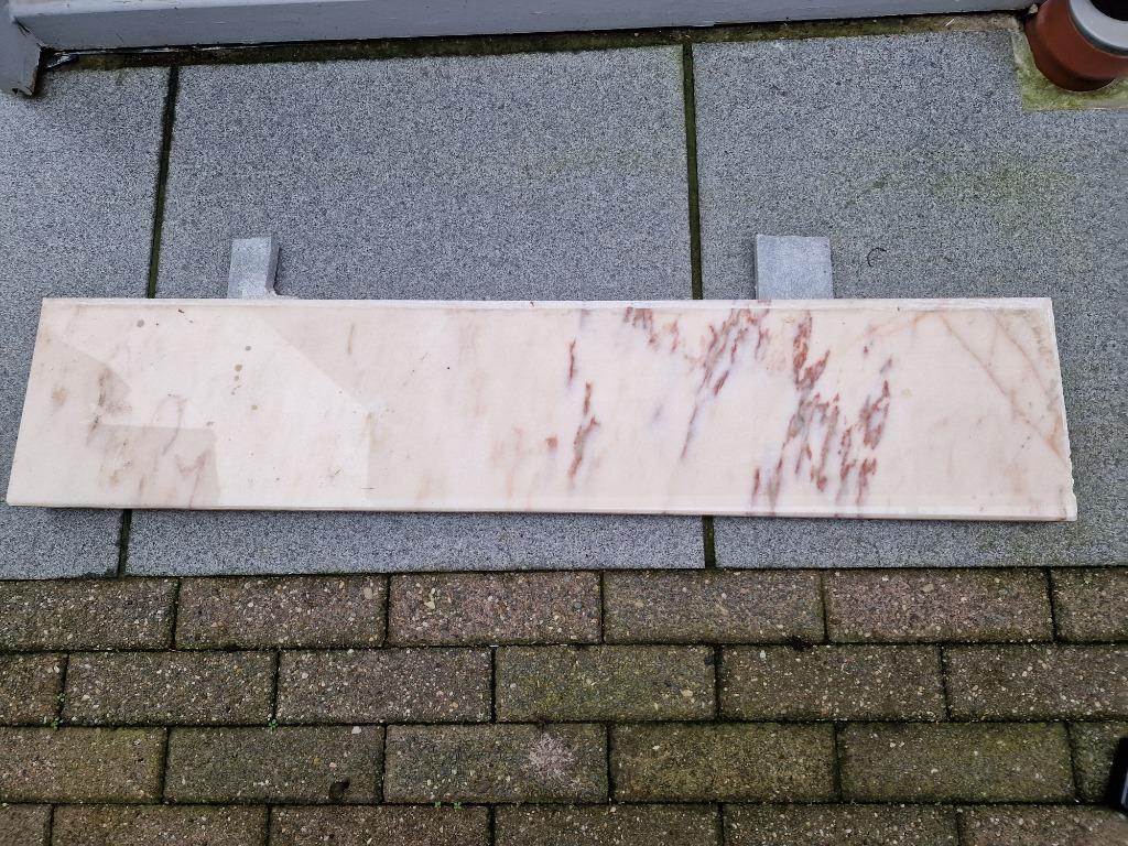 Tablet in marmer, Ophalen, Marmer