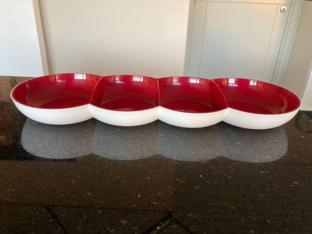 Tapasschaal Tupperware. Perfecte staat, Maison & Meubles, Cuisine| Tupperware, Enlèvement ou Envoi, Comme neuf, Rouge, Balance