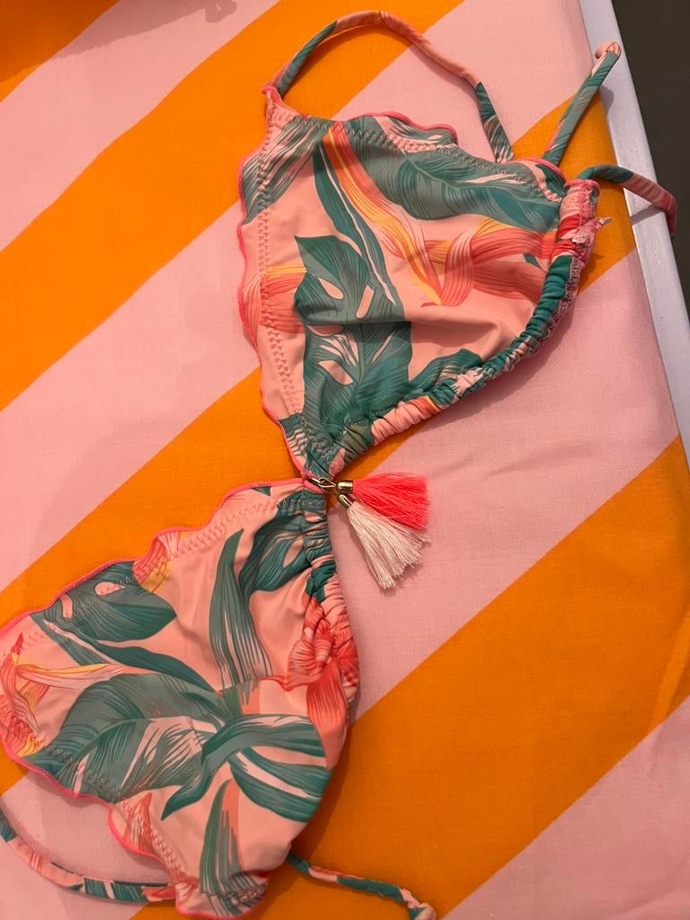 Bikini tringle 38, Enlèvement ou Envoi
