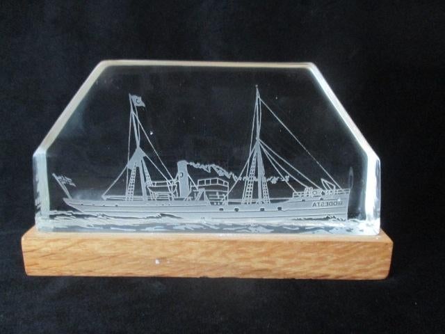Ivaran Lines - kristallen schip - Magnor Norwey, Ophalen of Verzenden