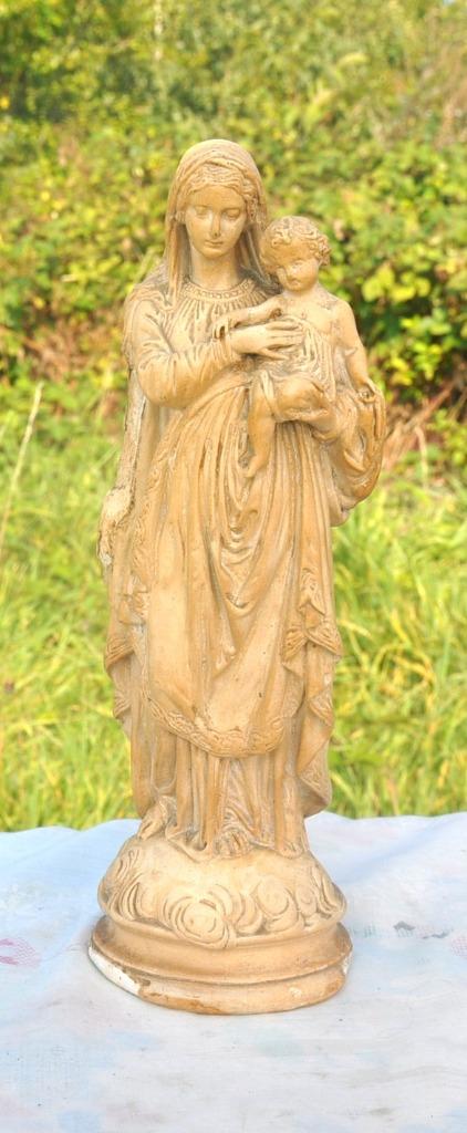 vierge a l'enfant en platre beige, Enlèvement ou Envoi