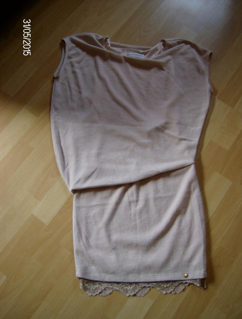 jurk merk rinascimento - maat m, Rinascimento, Ophalen of Verzenden, Gedragen, Maat 38/40 (M)