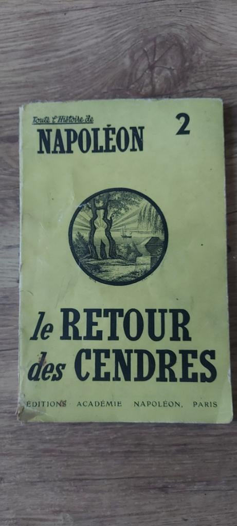 Boek: Napoleon 2: De terugkeer van de as, Boeken, Ophalen of Verzenden, Gelezen