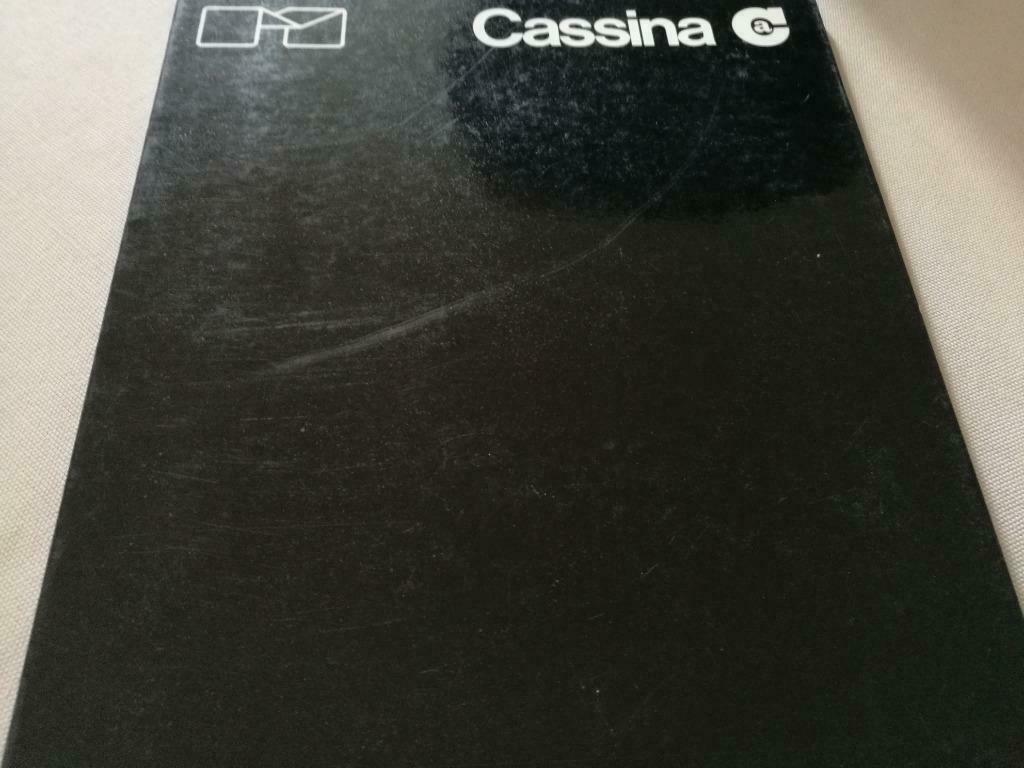 Cassina overzicht 90pag, 85ill. Met Le Corbusier, Rietveld,, Enlèvement ou Envoi, Comme neuf, Autres sujets/thèmes