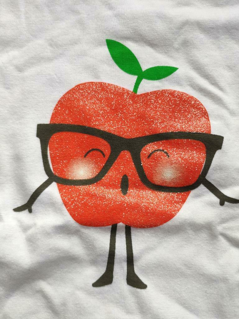 NieuwSuper vrolijk appel t-shirt voor in't zonnetje maat 116, Ophalen of Verzenden, Nieuw, Meisje, Shirt of Longsleeve