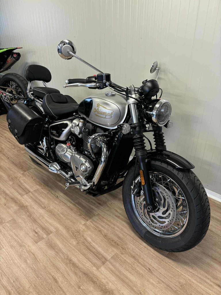 triumph speed master, Motoren, 2 cilinders, Bedrijf, Meer dan 35 kW, 1200 cc