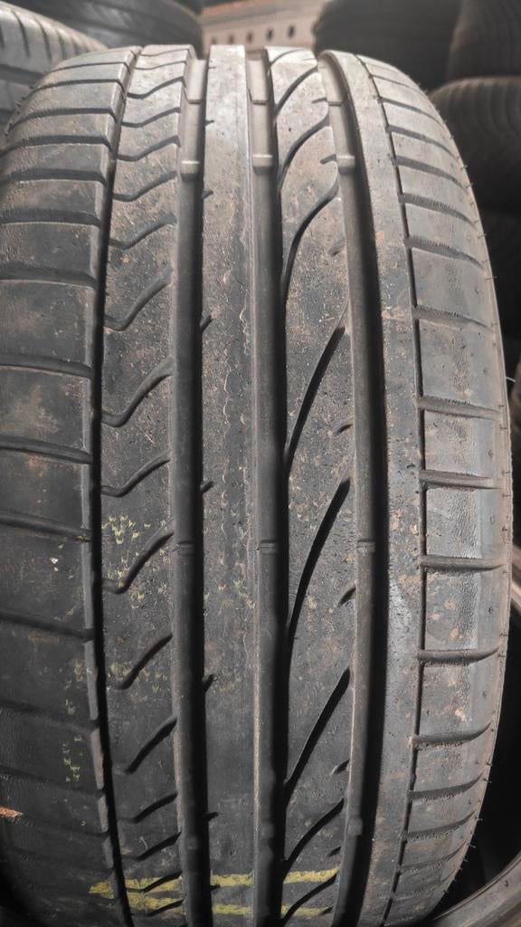 215/40r17 Bridgestone 45€ per stuk met montage en balanceren, Ophalen