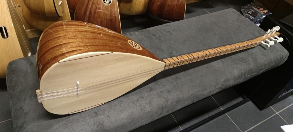 SAZ BAGLAMA NEW YENI avec housse de veste mizraplar, Musique & Instruments, Instruments | Accessoires, Enlèvement ou Envoi