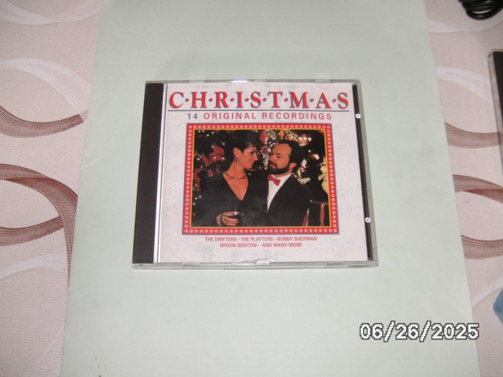 Een CD met 14 originele kerstliederen, Enlèvement ou Envoi, Comme neuf, Noël