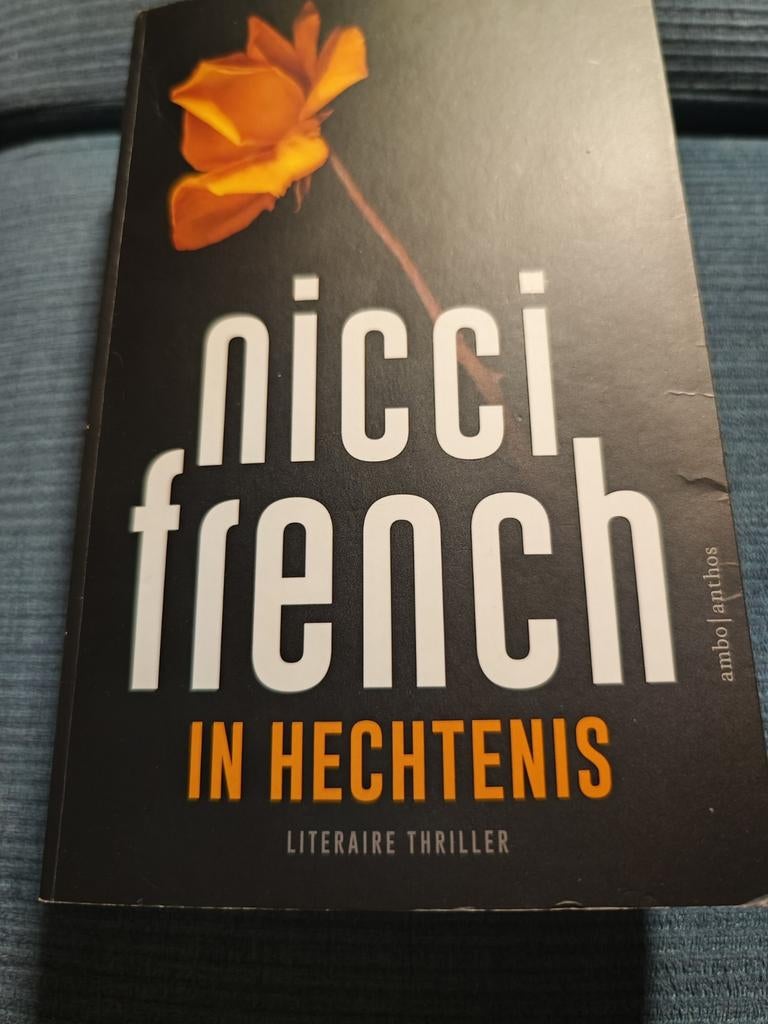 Nicci French - In hechtenis, Ophalen of Verzenden, Nicci French