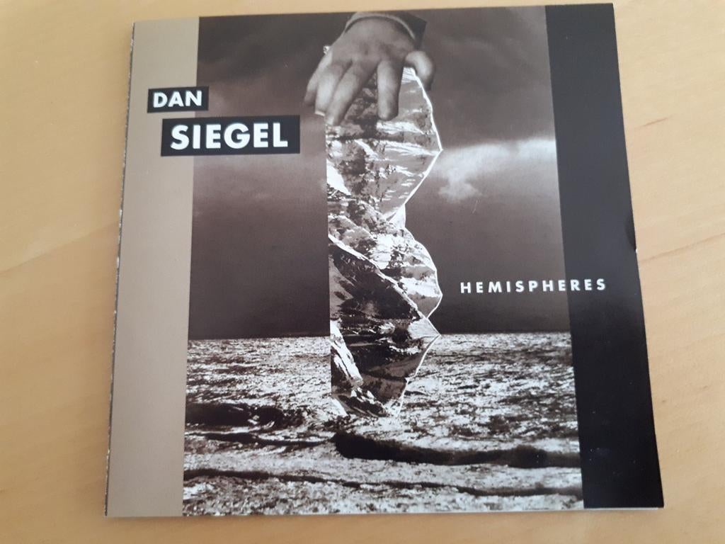 Dan Siegel CD 1995 Hemispheres   Near Mint, Ophalen of Verzenden, Zo goed als nieuw, Jazz