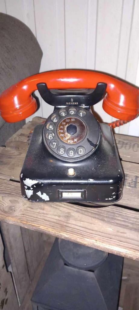 Oude telefoon 1957, Ophalen