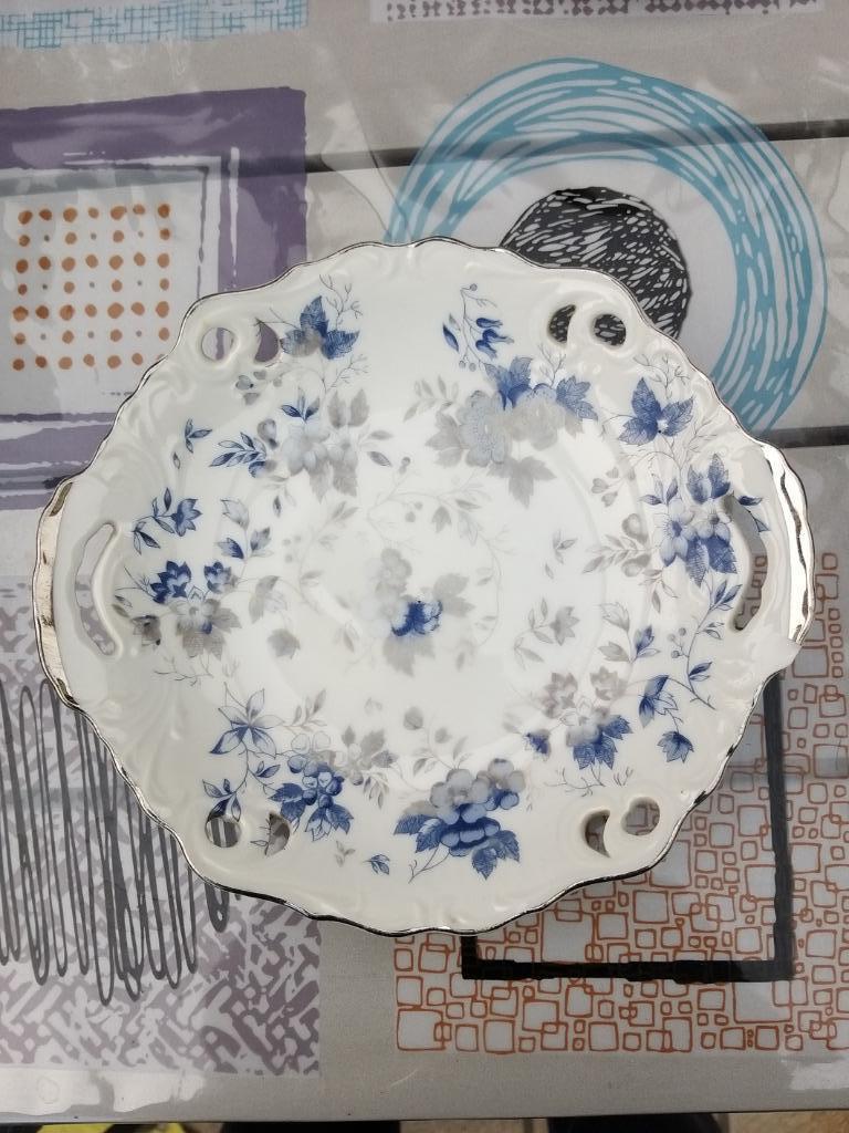 PORCELAINE chinoise: plat, Antiquités & Art, Enlèvement ou Envoi