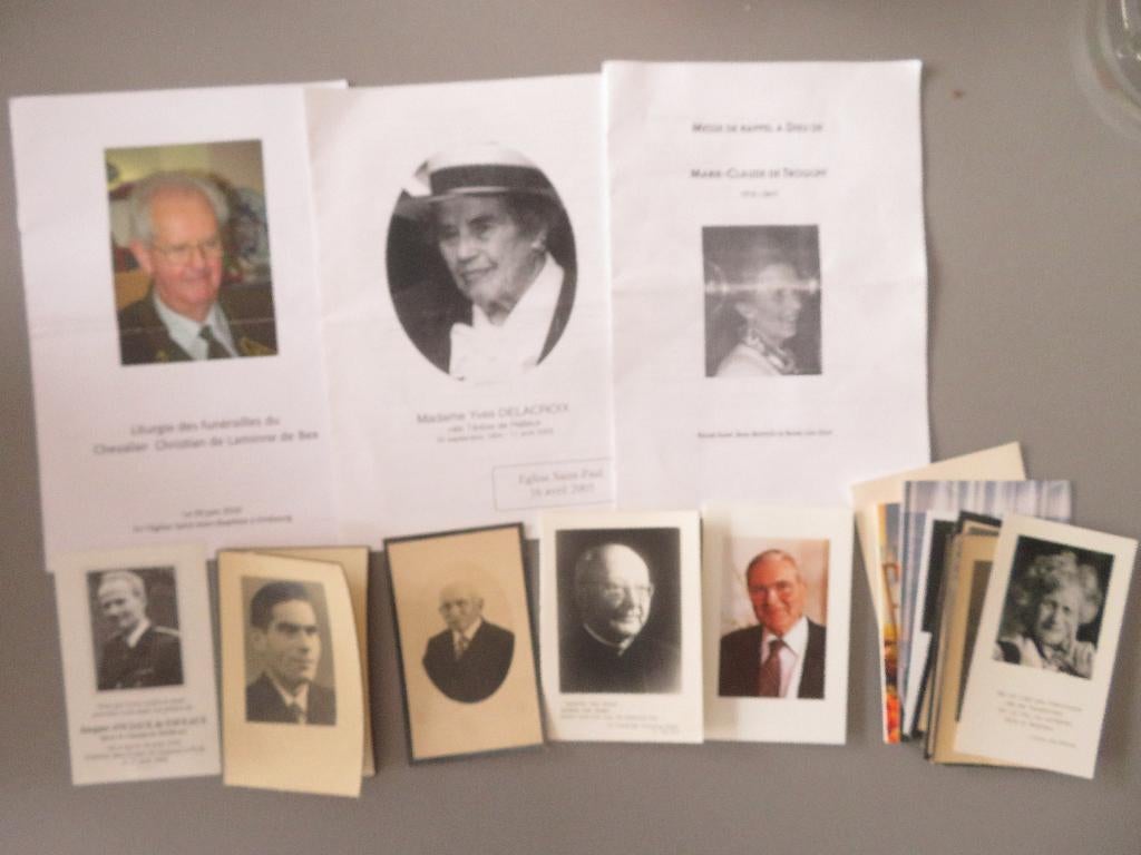lot van 20 bidprentjes mensen van Adel, Ophalen of Verzenden, Bidprentje