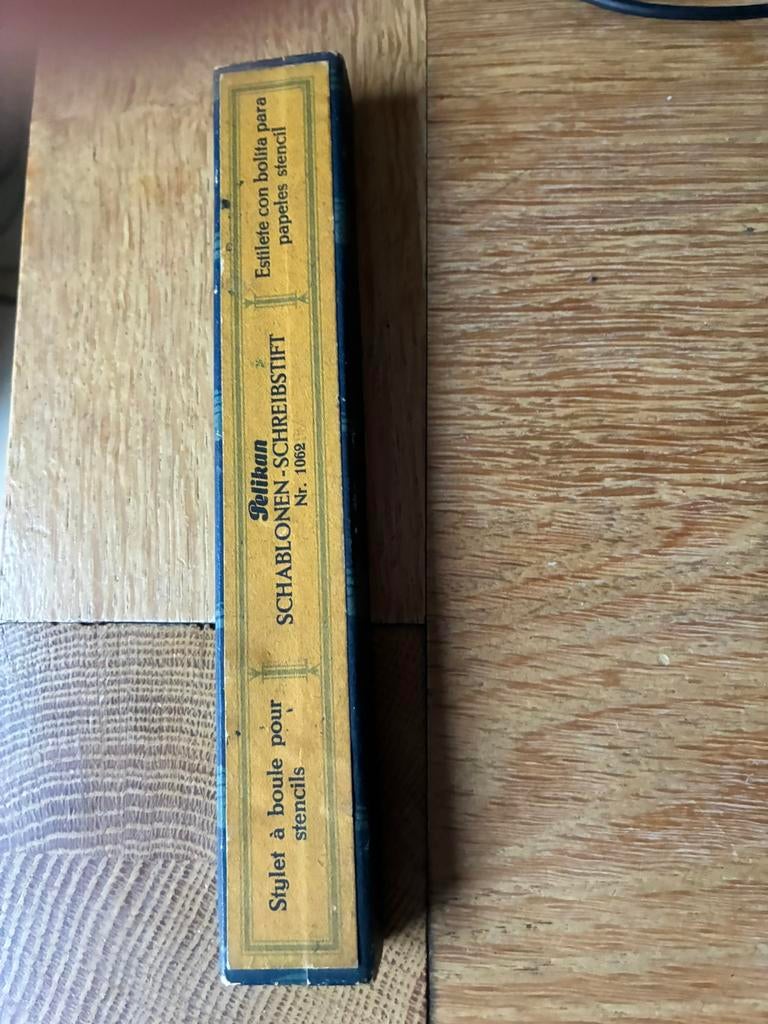 Pelikan vintage  stencil pen, Collections, Stylos, Enlèvement ou Envoi, Utilisé, Autres marques, Avec boîte