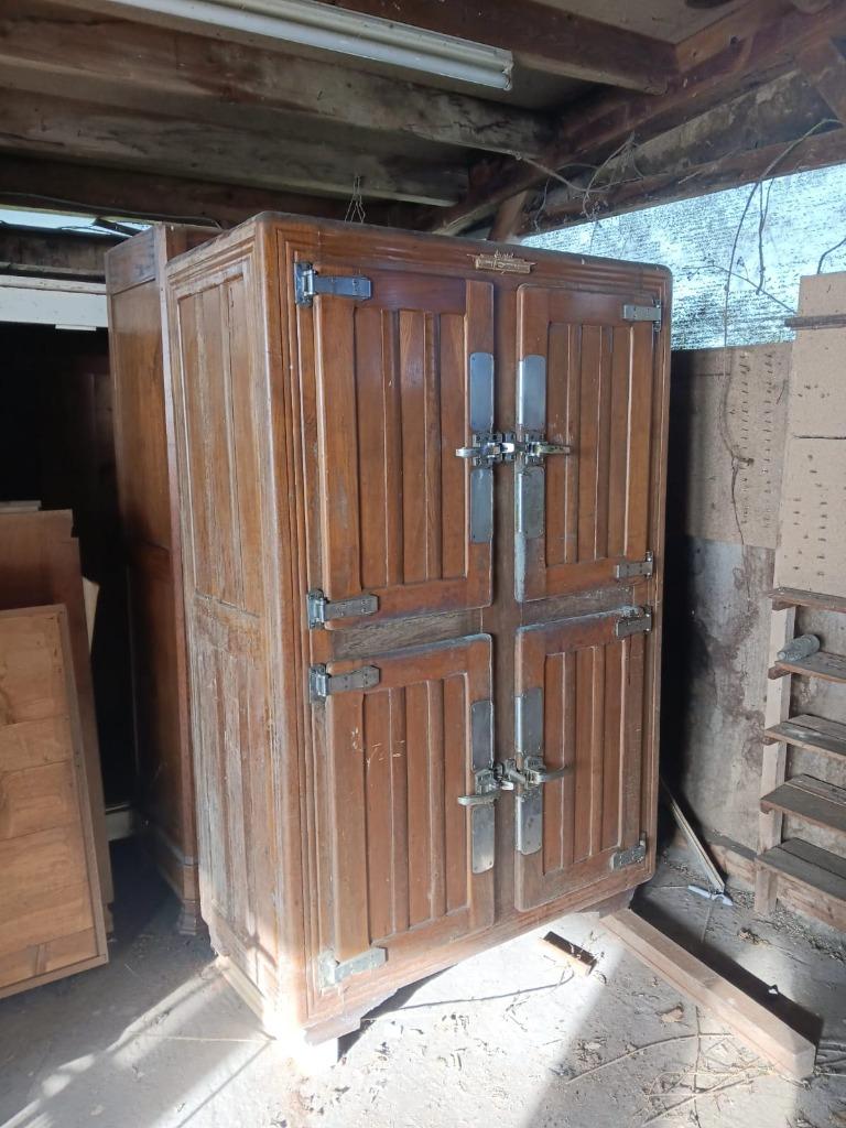 Oude frigo, Ophalen