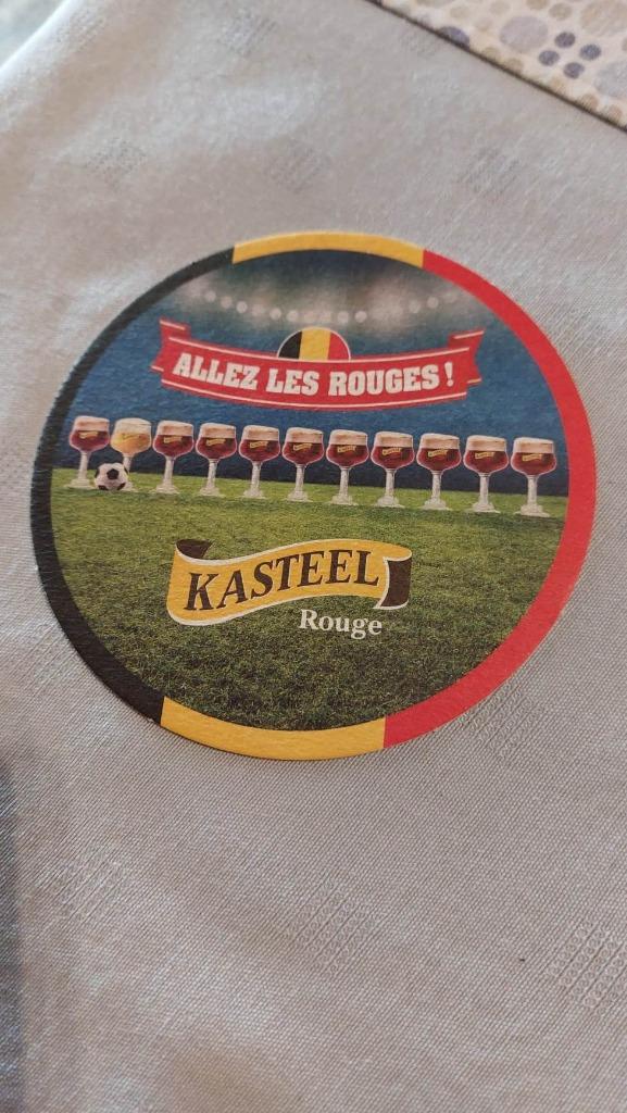 Bierviltje : Kasteelbier Rouge/Allez les Rouges/Euro 2020, Enlèvement ou Envoi, Neuf, Sous-bock