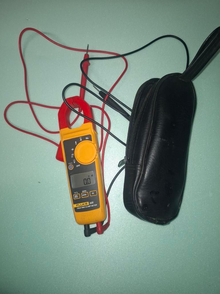 Fluke 325, Dieren en Toebehoren, Ophalen of Verzenden
