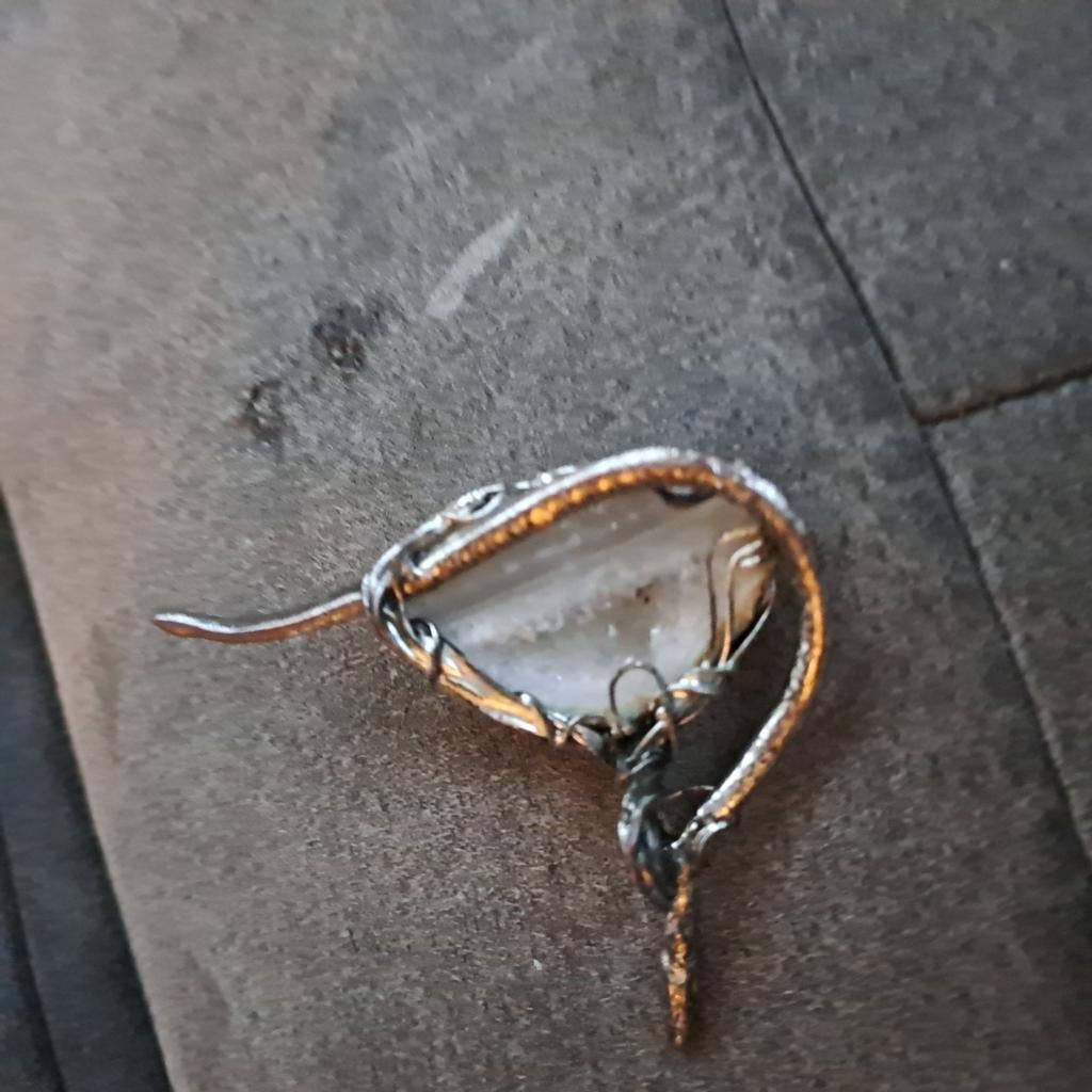 Pendentif Geode, Enlèvement ou Envoi, Comme neuf