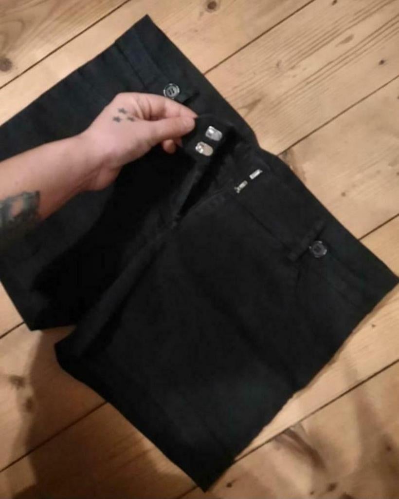 %100Fashion bretellen shortje "M", Maat 38/40 (M), Kort, %100 Fashion paris, Zwart