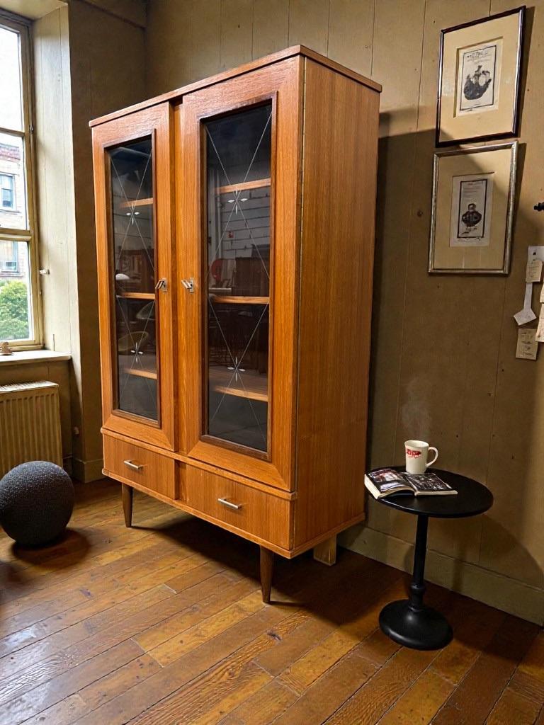 bibliothèque/vitrine/armoire vintage en bois, Enlèvement ou Envoi