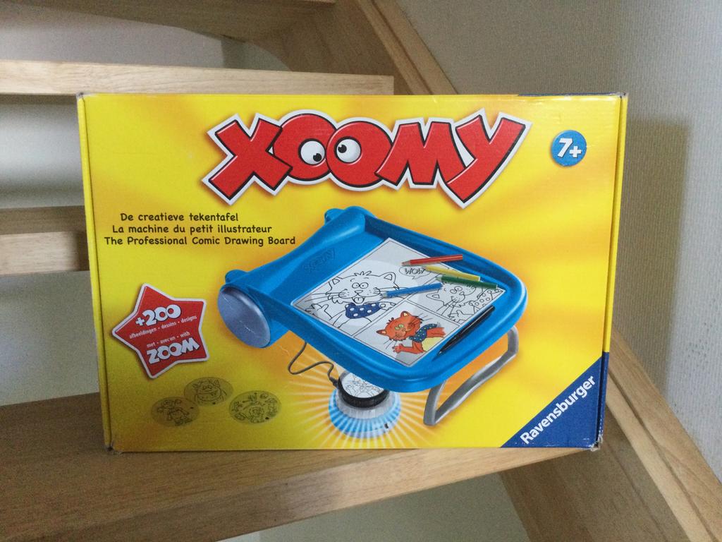 Xoomy tekentafel projector, Kinderen en Baby's, Ophalen, Zo goed als nieuw