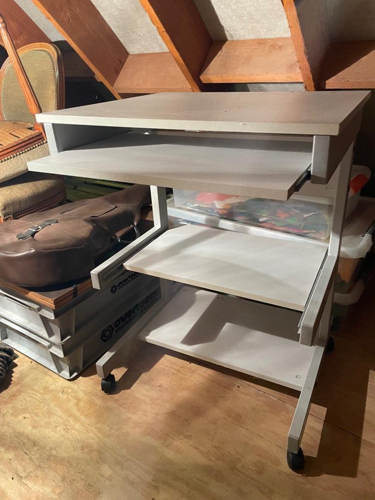 Computertafel, Ophalen, Gebruikt