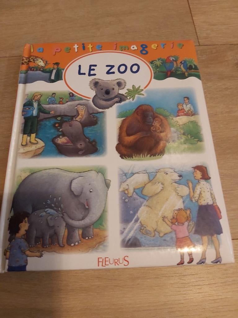 Boek over een bezoek naar de zoo in het Frans, Ophalen of Verzenden, Zo goed als nieuw