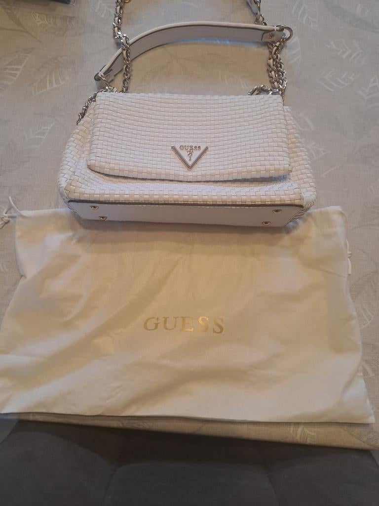 Witte handtas guess, Ophalen, Guess